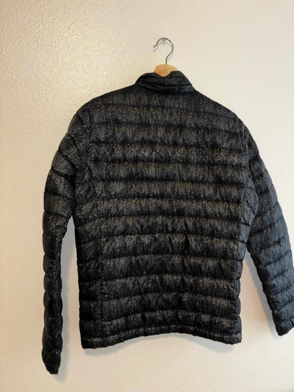 Patagonia Down Sweater Puffer Jacket Mens S Trees Reflection Forestland Y2K Coat - Picture 6 of 6